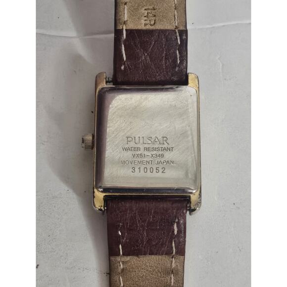 Pulsar Gold and Brown Women's Watch - Picture 10 of 15